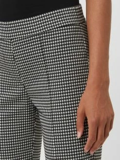 Toni Dress Schlupfhose Mit Hahnentritt-Dessin Modell 'Jenny' - Schwarz -Js Sophie-Shop 65b4cdpk6so52kai615k2chmad34cla28t1jac266p34klig9cp5ck268h54gjil8h2l8k1j84p44caf6p3m4opi69hjio9lckq38e9kc4rjeeb56dijicpgcgs62d9i74s64e8