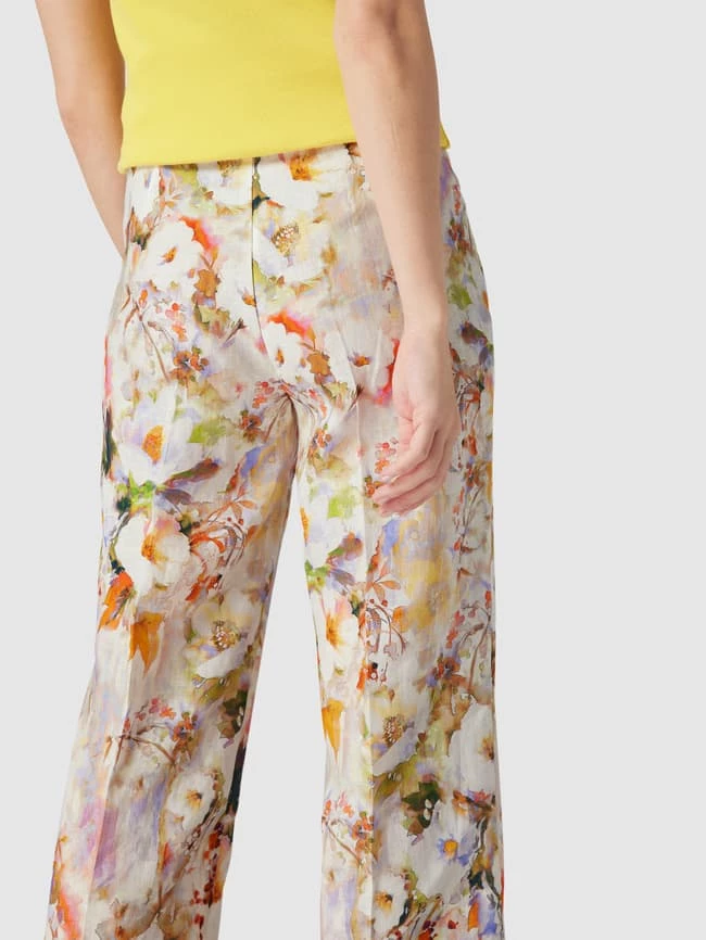 Raffaello Rossi Leinenhose Mit Floralem Muster - Hellrosa 5 Raffaello Rossi Leinenhose Mit Floralem Muster - Hellrosa – Bild 3