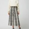 REVIEW Culotte Mit Schlangenmuster - Offwhite