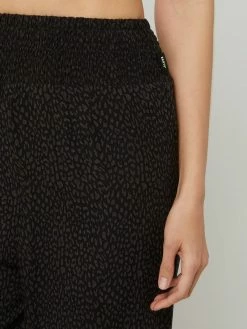 Barts Schlupfhose Aus Viskose Modell 'Tiwi' - Schwarz -Js Sophie-Shop 8584ui27994jcj9ha554qiqbad0kqipi8ss32eag9d8l0ia6a8ok8jqf7174ak2h9co3ai1h9p54ej296t3jgphl60om8phl69gmaopkcks6aob66kp6cdhhccrj8oppcop34p8