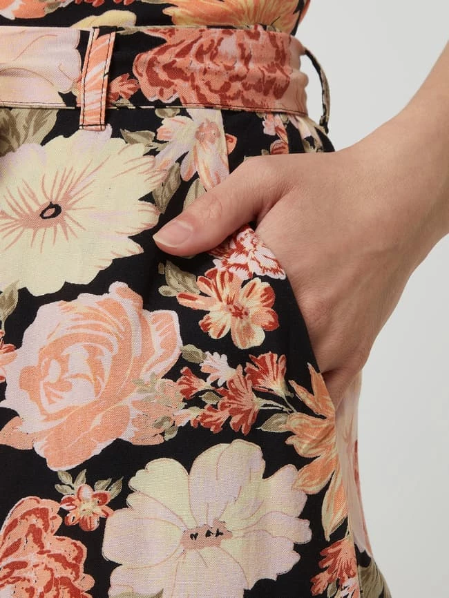 Pieces Culotte Aus Viskose Modell 'Nya' - Schwarz 5 Pieces Culotte Aus Viskose Modell 'Nya' - Schwarz – Bild 3