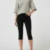 Edc By Esprit Caprijeans Mit Stretch-Anteil - Schwarz